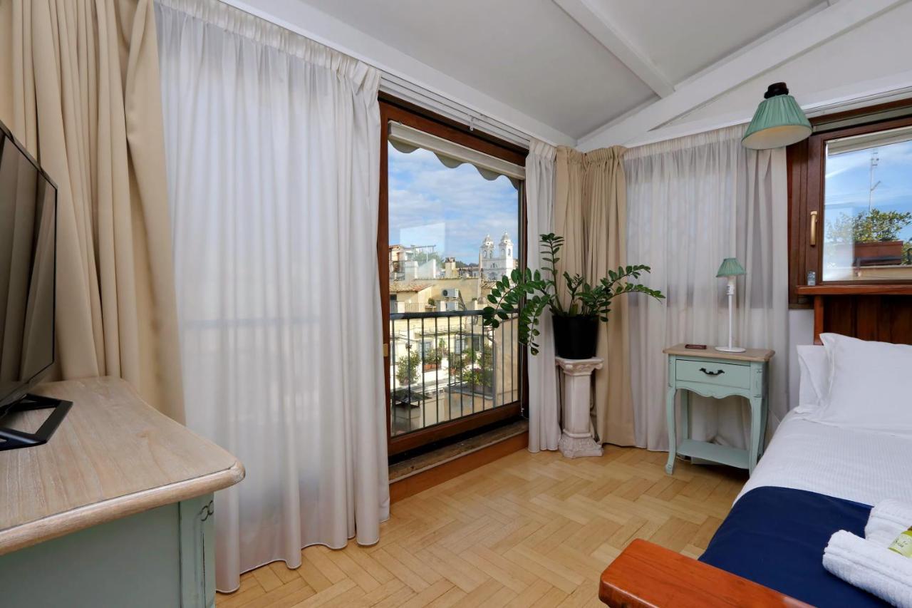 Frattina Family Romantic Superior Suite Exteriör bild